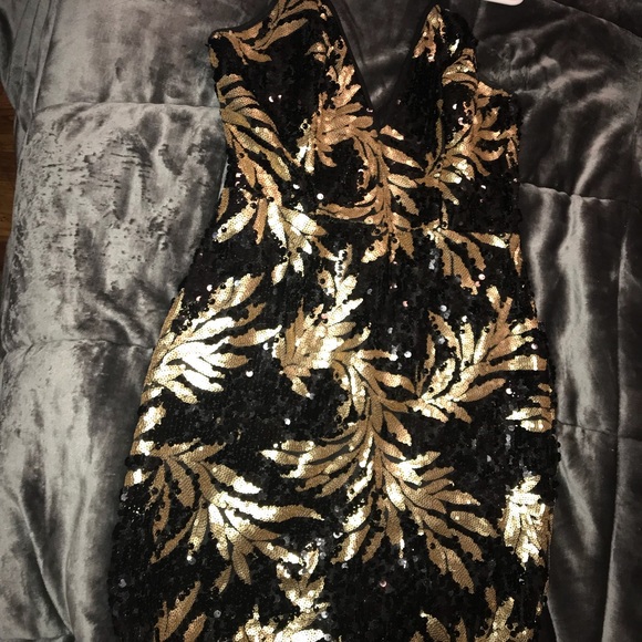 Fashion Nova Dresses & Skirts - Fashionnova sequin dress